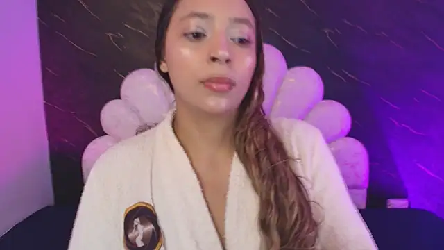  MiaBrown  online show from May 6, 12:10 pm