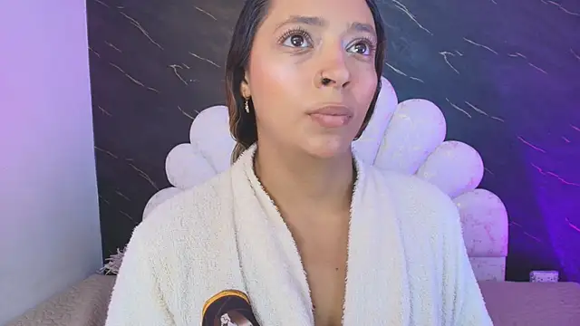  MiaBrown  online show from May 31, 12:12 pm