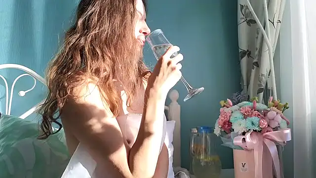 Snapshot of you_desire chatting on November 17, 8:31 am you desire online show from November 17, 8:31 am