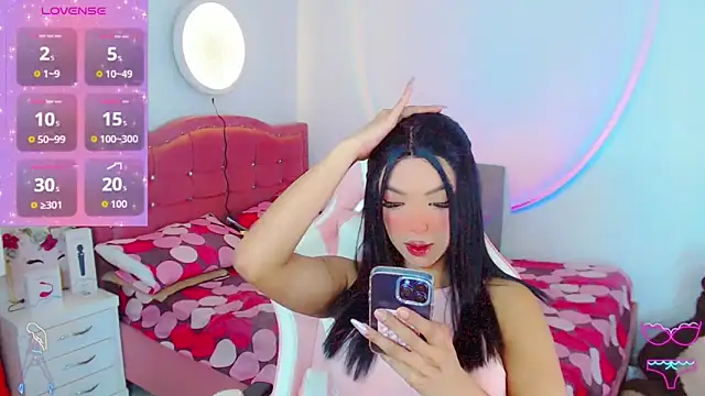 Snapshot of Tanedra_collings chatting on February 21, 2:34 am Tanedra collings online show from February 21, 2:34 am