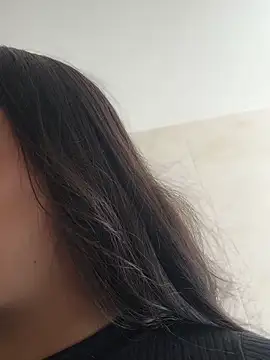 Nicollemays online show from February 2, 4:06 pm