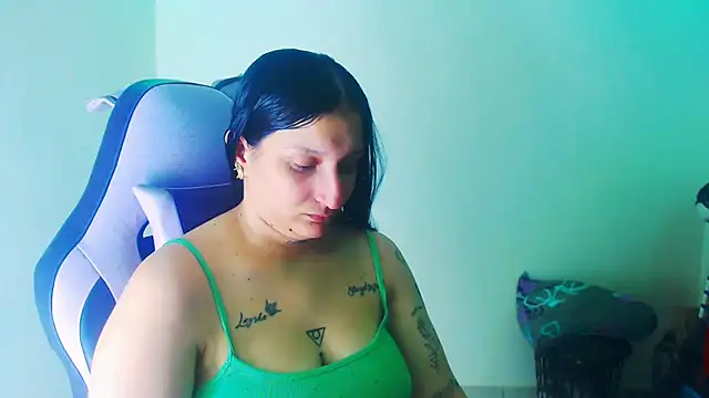 liz dirty online show from July 17, 9:52 pm