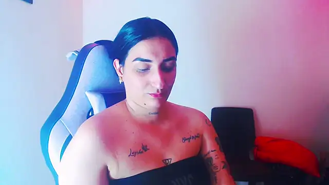 liz dirty online show from July 30, 9:36 pm