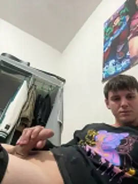 Snapshot of Thor_691 chatting on December 5, 5:49 am Thor 691 online show from December 5, 5:49 am