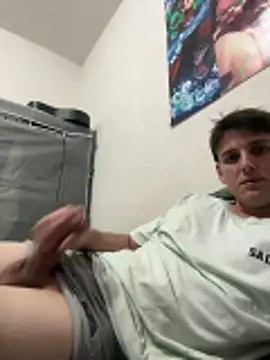 Snapshot of Thor_691 chatting on December 18, 6:52 am Thor 691 online show from December 18, 6:52 am