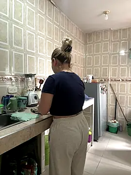 Celestedubois online show from November 5, 6:41 pm