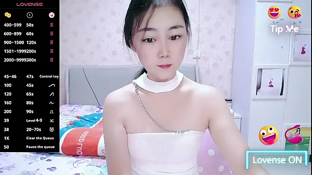 Snapshot of Elvira_baby chatting on November 2, 2:36 am Elvira baby online show from November 2, 2:36 am