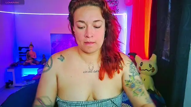 Snapshot of IamZaylu chatting on December 20, 3:53 pm IamZaylu online show from December 20, 3:53 pm