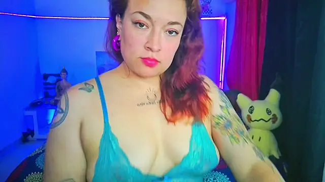 Snapshot of IamZaylu chatting on December 23, 7:38 am IamZaylu online show from December 23, 7:38 am