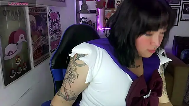 Snapshot of IamZaylu chatting on October 15, 4:34 am IamZaylu online show from October 15, 4:34 am