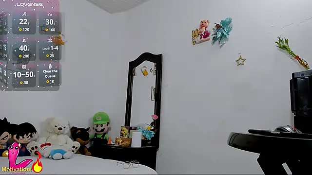 Snapshot of Amy_jones77 chatting on October 13, 7:03 pm Amy jones77 online show from October 13, 7:03 pm