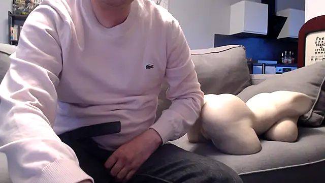 freddy0222222 online show from June 11, 7:23 pm
