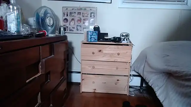 hottottrot691 online show from December 5, 6:22 am