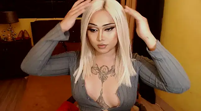 Snapshot of BigCockMARIAts chatting on February 7, 11:34 am BigCockMARIAts online show from February 7, 11:34 am