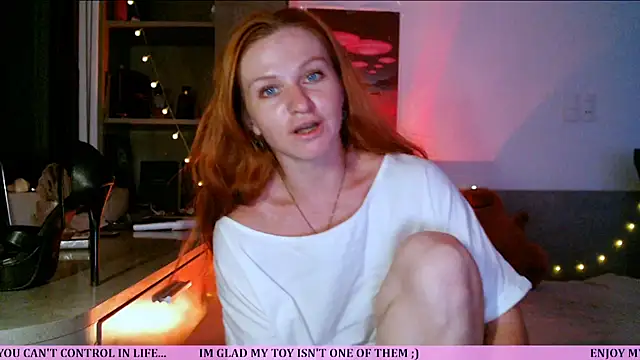 Cassie Wild online show from July 9, 1:15 pm
