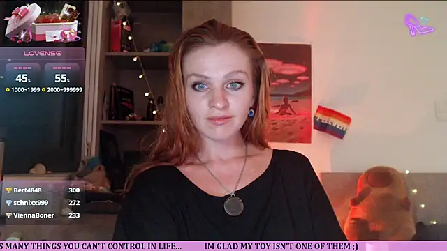 Cassie Wild online show from July 27, 1:51 pm
