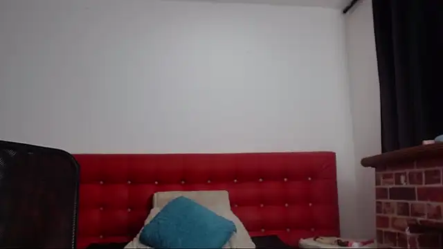 Lucynaugthyy online show from March 5, 11:28 am