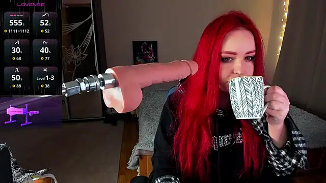 Snapshot of Cherry__Girl chatting on October 22, 3:45 pm Cherry Girl online show from October 22, 3:45 pm