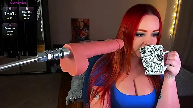 Snapshot of Cherry__Girl chatting on December 14, 5:40 pm Cherry Girl online show from December 14, 5:40 pm