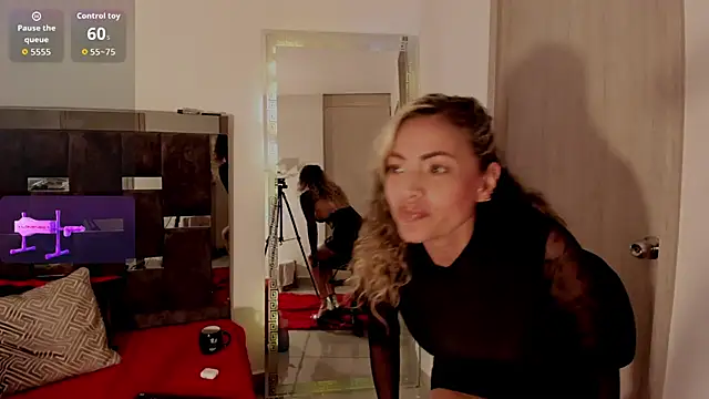 daiila jonnes online show from November 26, 8:43 pm