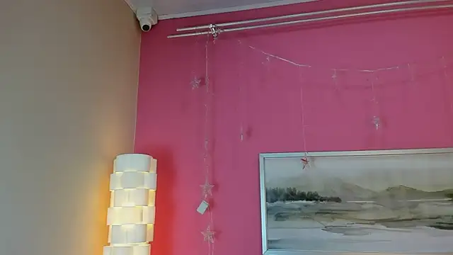 Tiffanysurez  online show from January 28, 1:05 pm