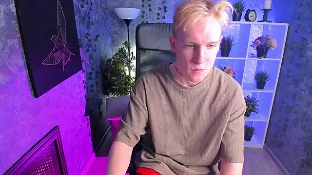 AlexxSweet online show from December 7, 4:42 am