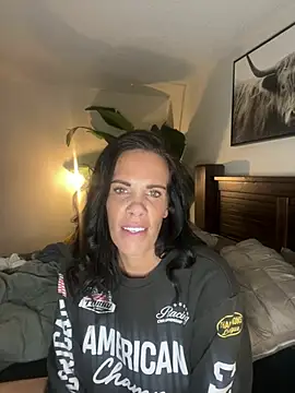 Snapshot of LexingtonLee chatting on March 29, 11:21 am LexingtonLee online show from March 29, 11:21 am