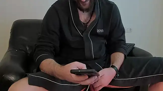 KingMalcom online show from December 24, 11:28 am