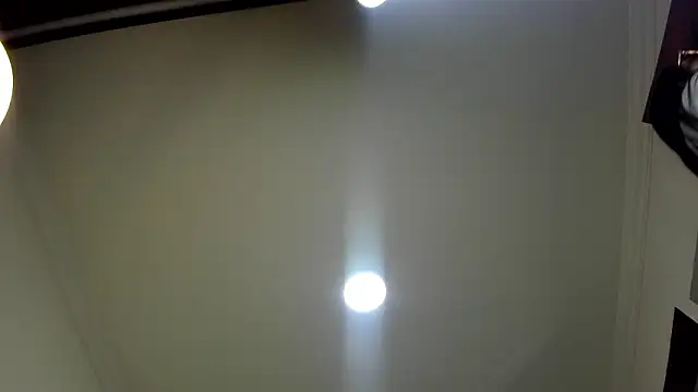 nalalye cruzz  online show from February 5, 2:49 am