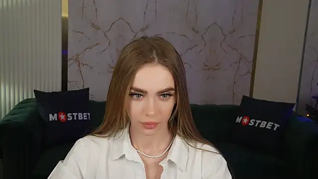 Snapshot of Anabelka054 chatting on December 3, 3:22 pm Anabelka054 online show from December 3, 3:22 pm