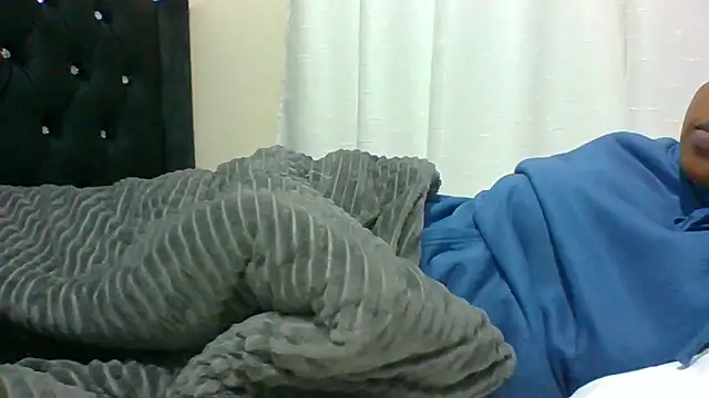 Snapshot of Nasty_sweet_ass chatting on March 8, 4:33 pm Nasty sweet ass online show from March 8, 4:33 pm