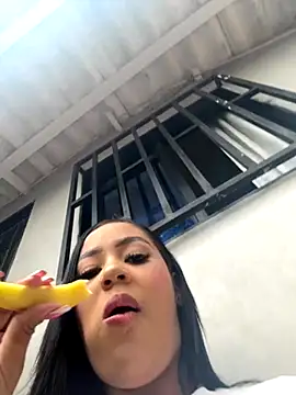 Luisa Fernandaa online show from September 20, 7:15 pm