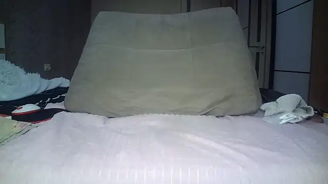 Snapshot of Bella_Netty chatting on July 14, 10:37 pm Bella Netty online show from July 14, 10:37 pm