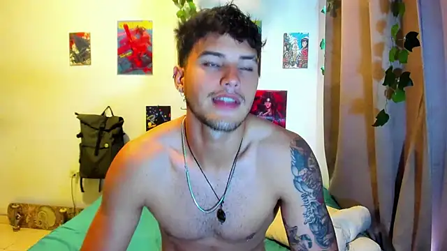 Nekoboy01 online show from October 10, 6:40 pm