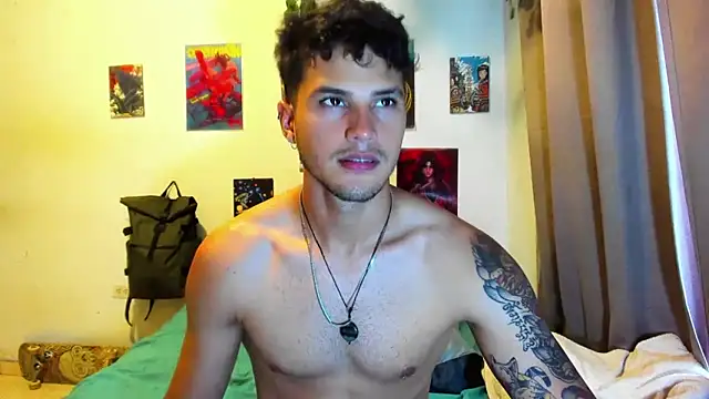 Nekoboy01 online show from October 21, 10:10 pm