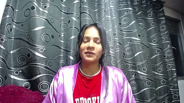 Samara Beltran online show from December 12, 4:37 am