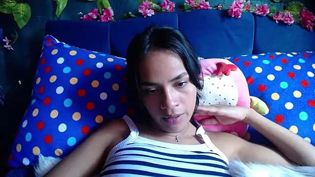 Samara Beltran online show from December 20, 8:12 pm