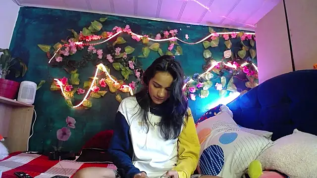 Samara Beltran online show from January 11, 9:57 pm