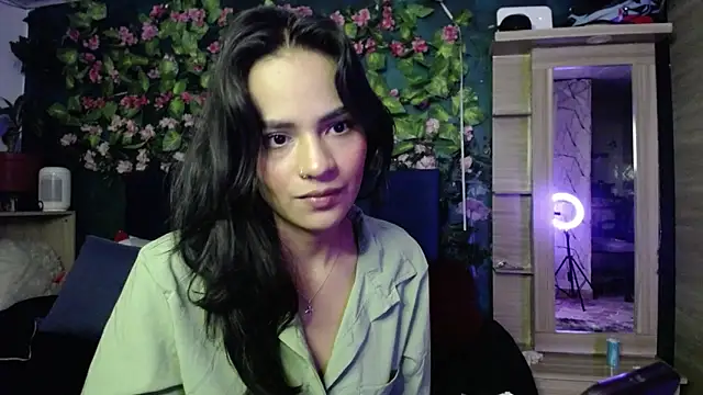 Samara Beltran online show from January 27, 5:47 am
