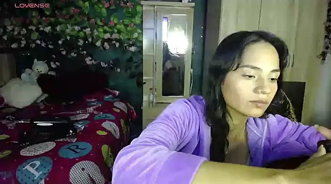 Samara Beltran online show from February 21, 2:50 am