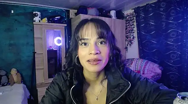 Samara Beltran online show from February 28, 2:42 am