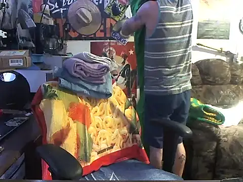 CloudDadddyyy420 online show from October 4, 10:35 am