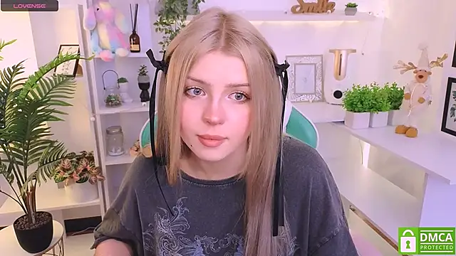 Grace and  Jacob online show from January 11, 8:33 am