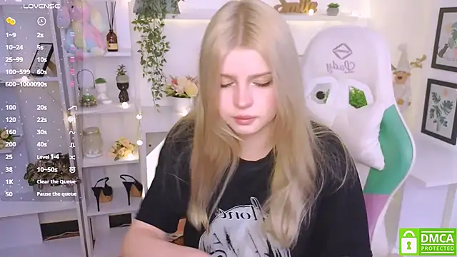 Grace and  Jacob online show from January 17, 1:56 pm