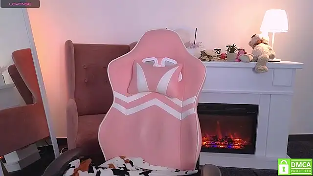 Grace and  Jacob online show from October 6, 10:56 am