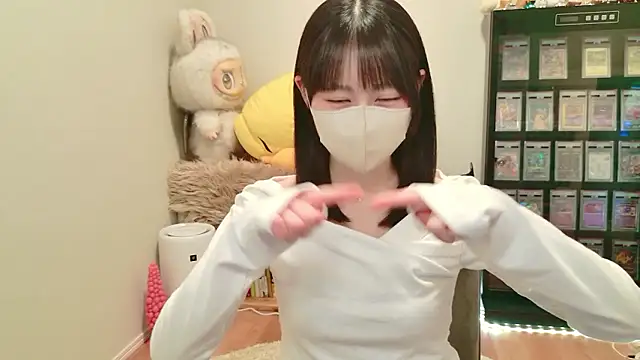 Snapshot of HIKARI_x0 chatting on March 24, 2:22 pm HIKARI x0 online show from March 24, 2:22 pm