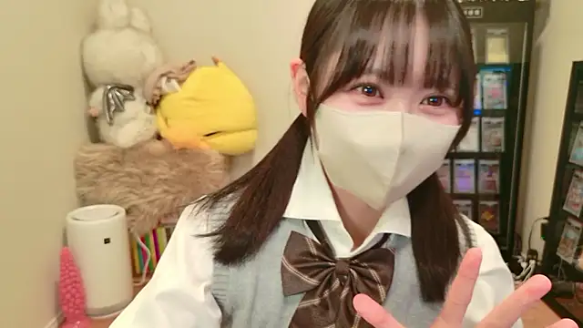 Snapshot of HIKARI_x0 chatting on March 31, 2:28 pm HIKARI x0 online show from March 31, 2:28 pm