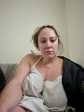 Wisie Cutie online show from January 4, 2:14 pm