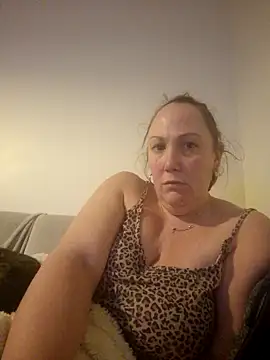 Wisie Cutie online show from February 27, 9:04 pm