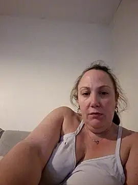 Wisie Cutie online show from March 18, 11:20 pm